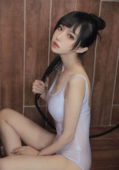 两个小婕子和我做受的视频功能_720韩国电影在线观看
